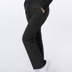 Black Straight-Leg Scrub Pants